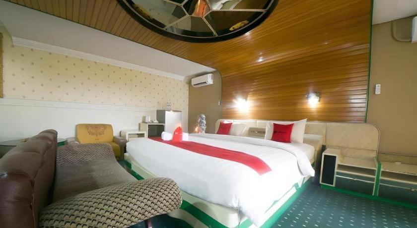 New Grand Park Hotel Surabaja Zewnętrze zdjęcie